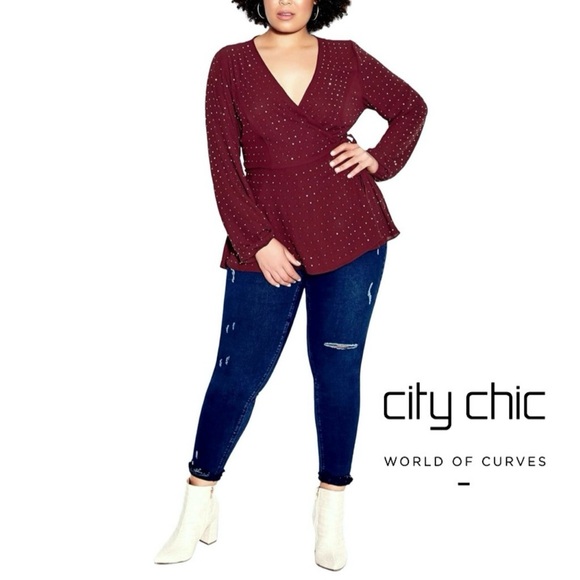 ✨Bling and Sparkle City Chic Ruby Blouse - Picture 3 of 15